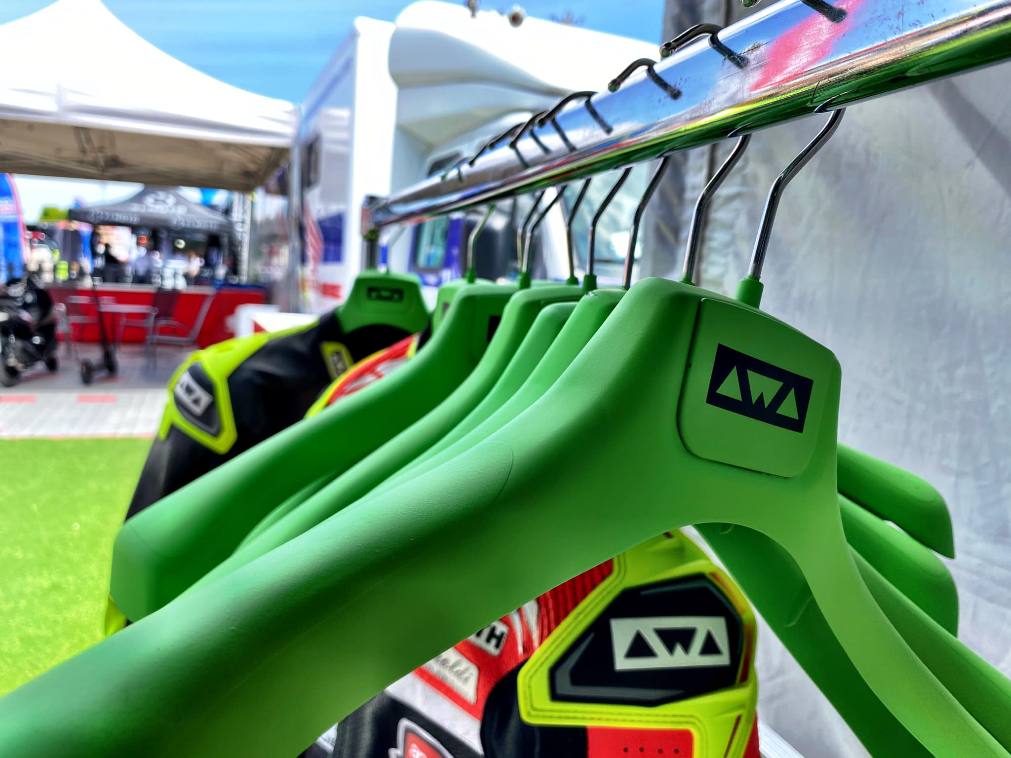 187280843 801179520796071 3370894901255351111 N