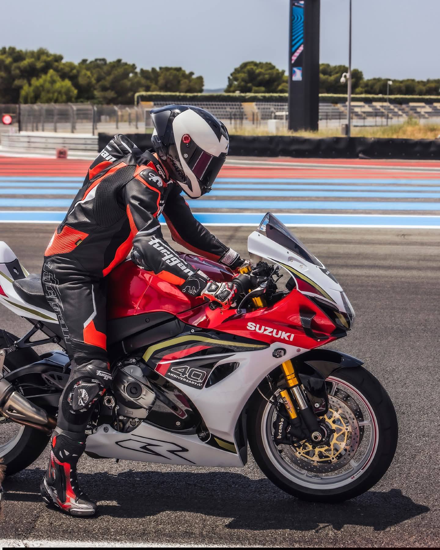 607612917 122168145734794940 8041470276412379285 N