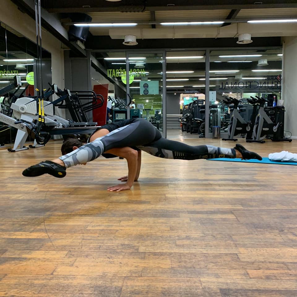 73388509 407669136577289 3787853772852559872 N