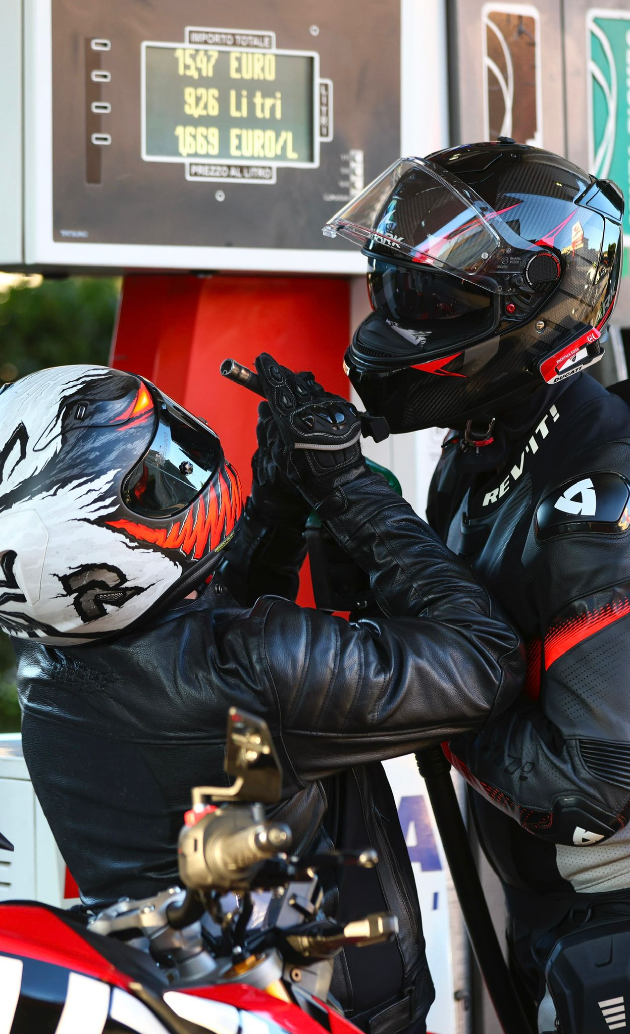 WhatsApp Image 2026 03 31 At 14.59.54