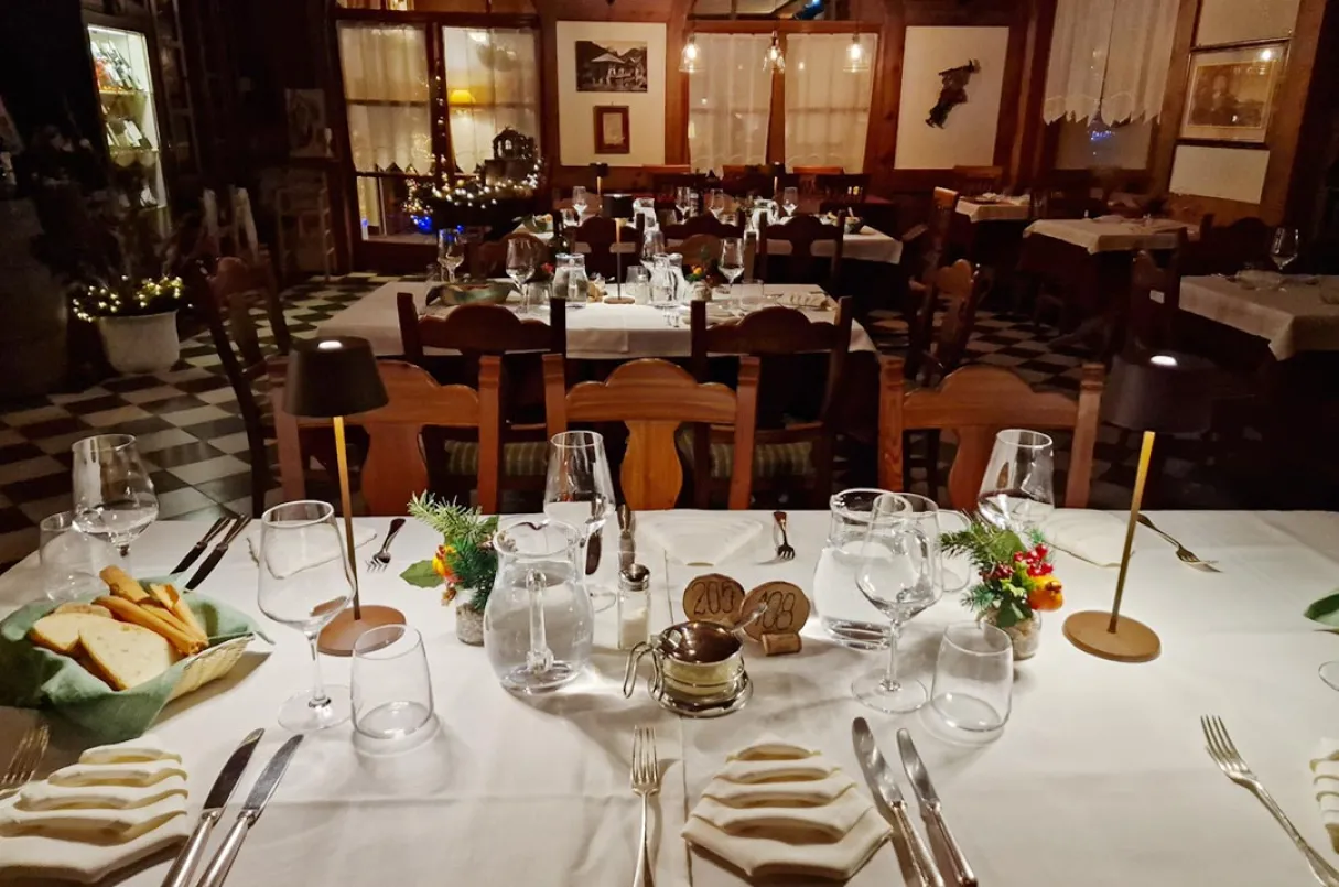 Crp1215x805 Ristorante 6